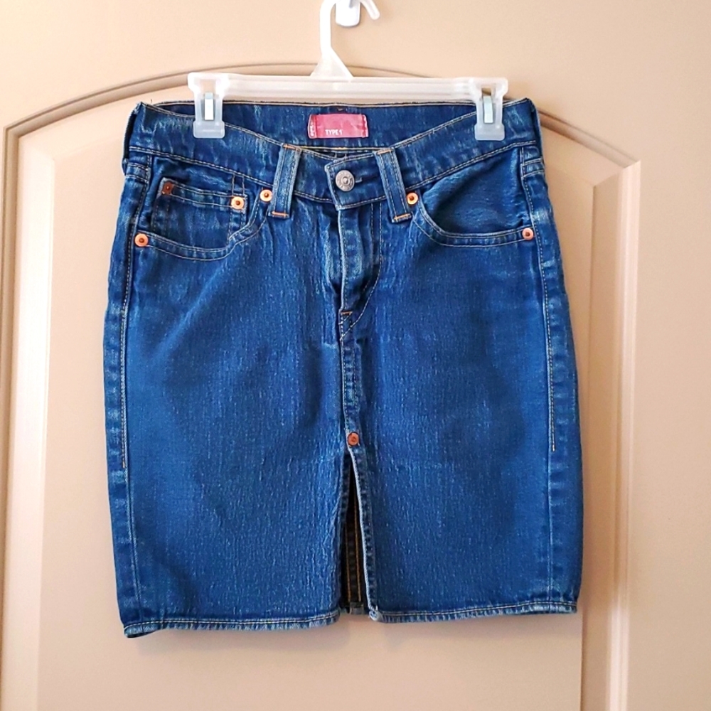Levi's Women's Size S Type 1 Dura Skirt